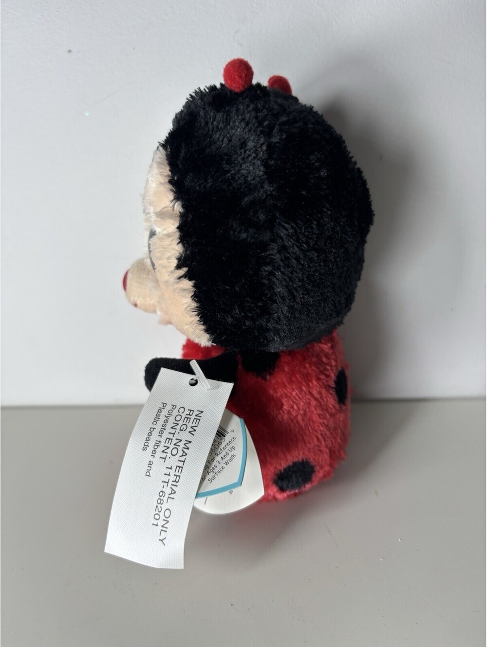 Ty Beanie Boo BUGSY The Ladybug (6 inch) Solid Eyes- NWT- - Picture 2 of 7